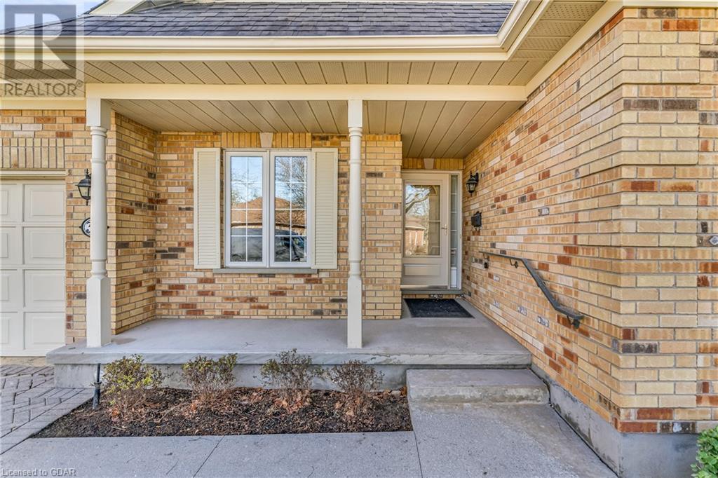 35 Arbordale Walk, Guelph, Ontario  N1G 4X7 - Photo 2 - 40676739