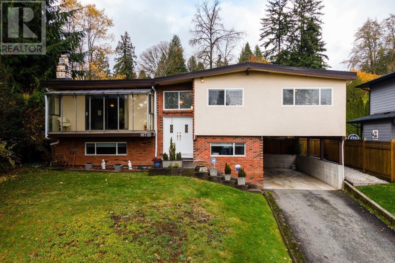 1672 PIERARD ROAD, North Vancouver, British Columbia