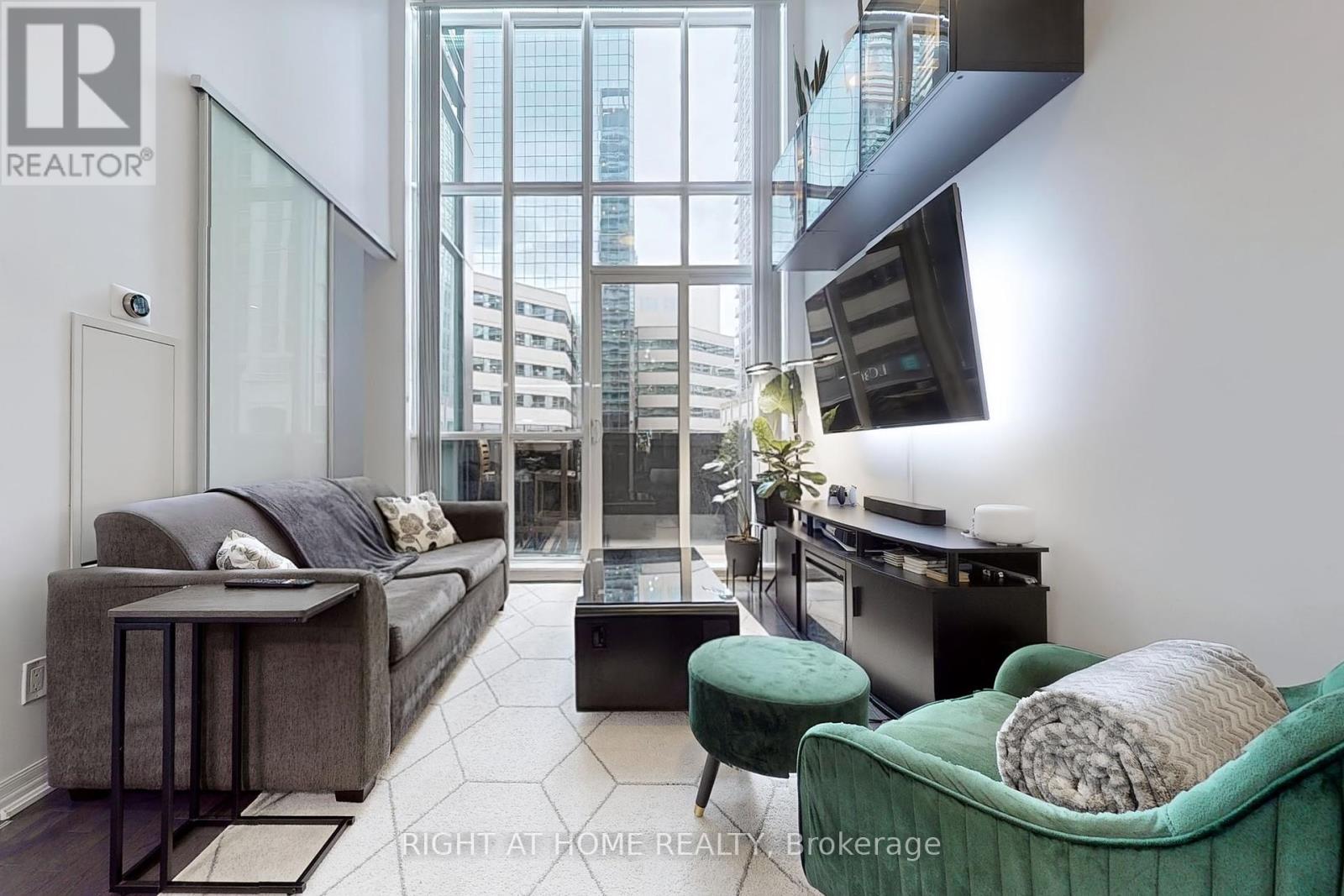 201 - 770 Bay Street, Toronto, Ontario  M5G 0A6 - Photo 7 - C10427505