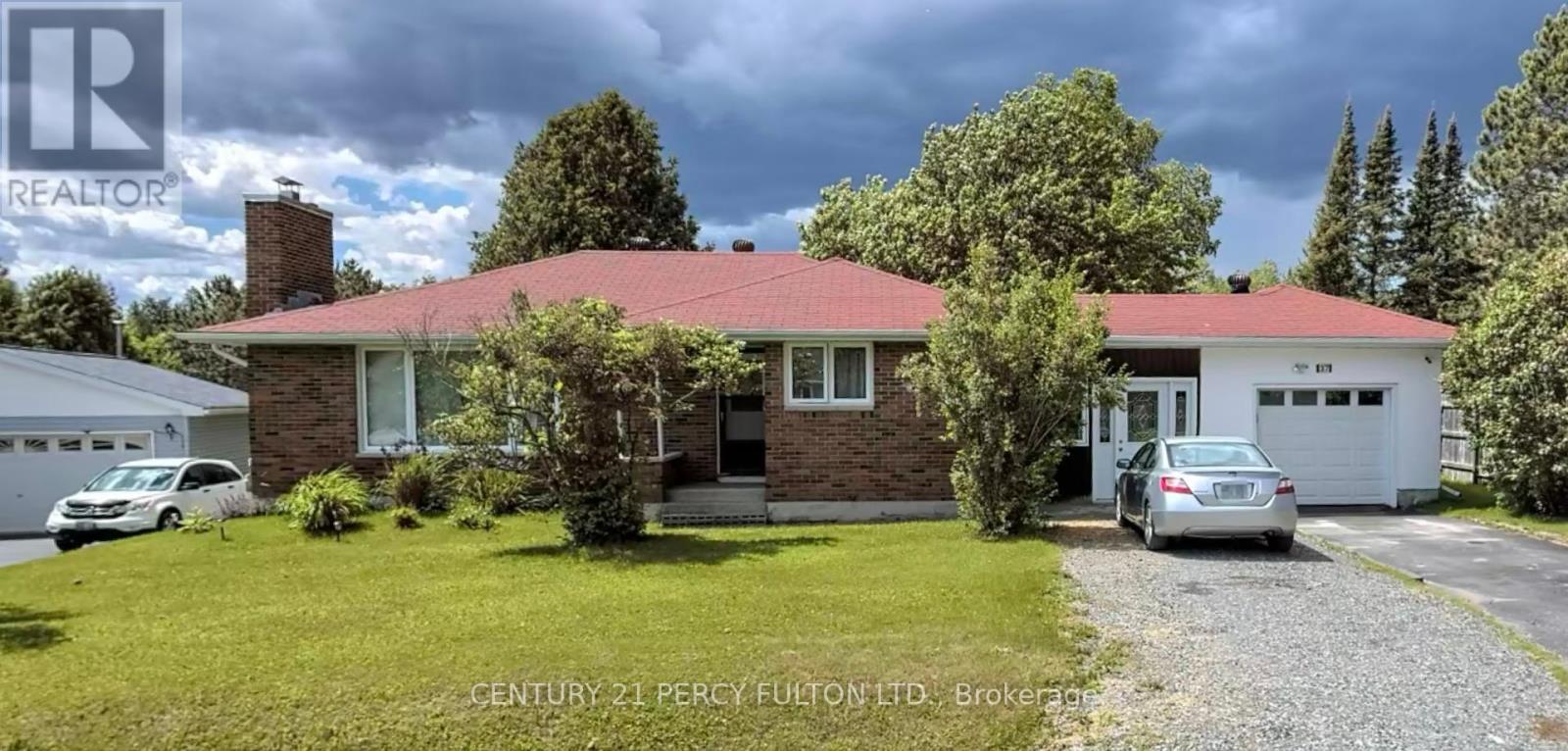 37 Birch Crescent, Temagami, Ontario  P0H 2H0 - Photo 1 - X10427495
