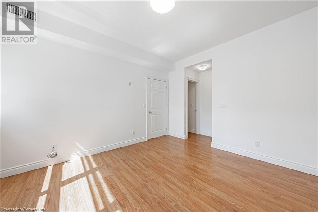 399 Elizabeth Street Unit# 608Burlington, Ontario  L7R 0A4 - Photo 12 - 40678309