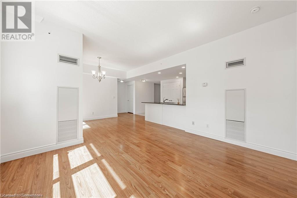 399 Elizabeth Street Unit# 608Burlington, Ontario  L7R 0A4 - Photo 9 - 40678309