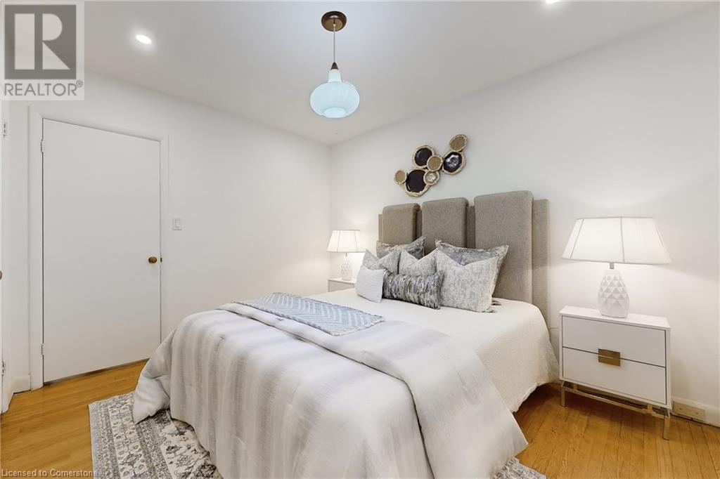 697 George StreetBurlington, Ontario  L7R 2V8 - Photo 19 - 40678340