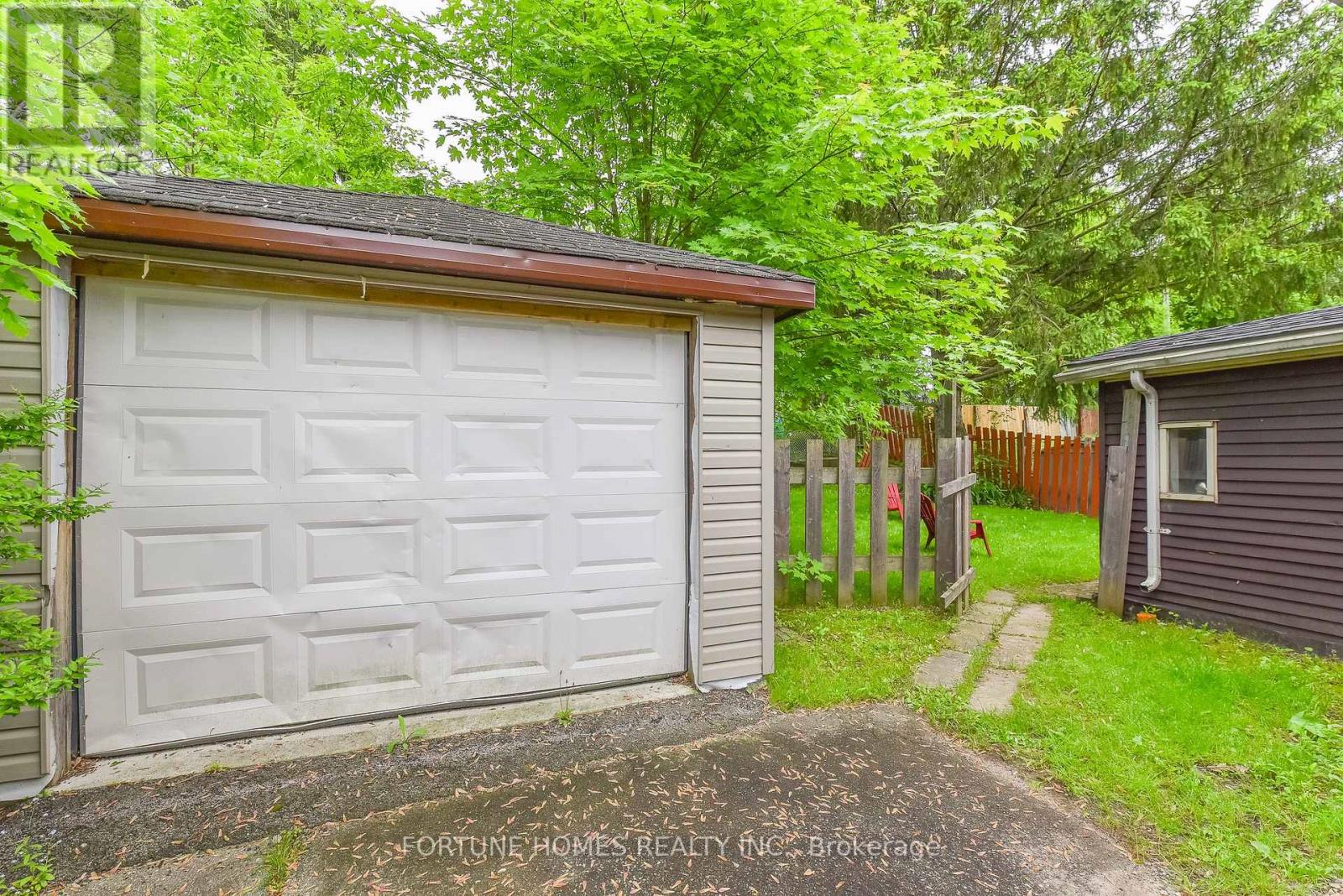 45 High Street, Waterloo, Ontario  N2L 3X7 - Photo 28 - X10427607