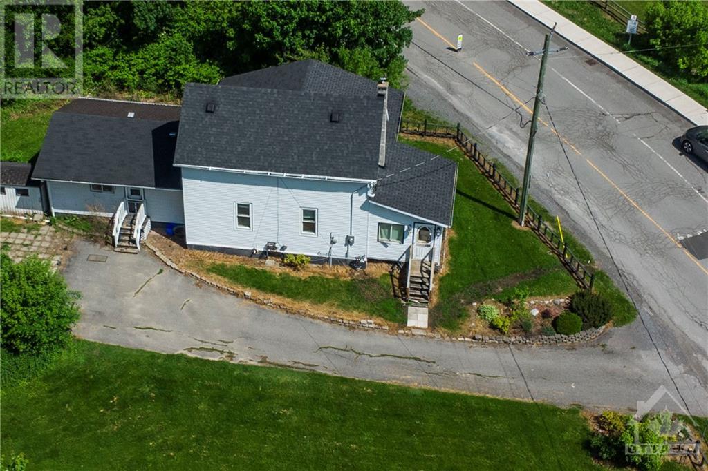 105 Langstaff Drive, Carp, Ontario  K0A 1L0 - Photo 7 - 1417496