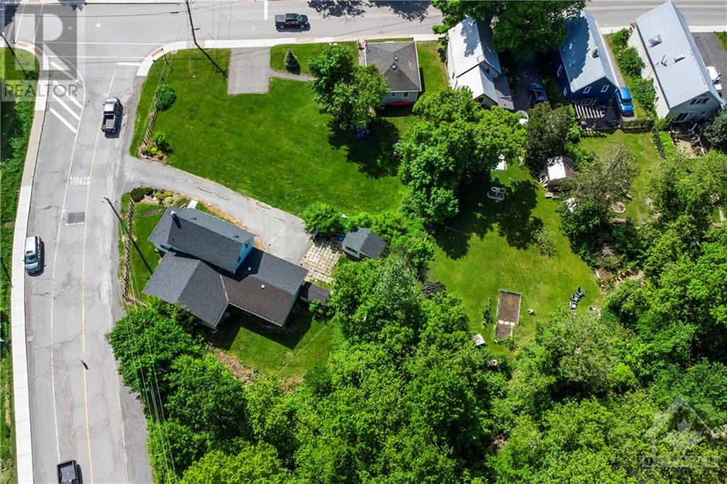 105 Langstaff Drive, Carp, Ontario  K0A 1L0 - Photo 12 - 1417496