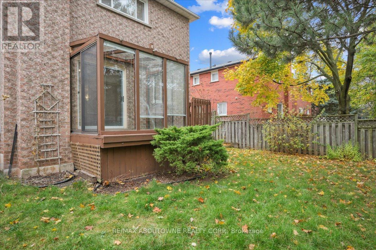 560 Marlatt Drive, Oakville, Ontario  L6H 5X3 - Photo 40 - W10427629