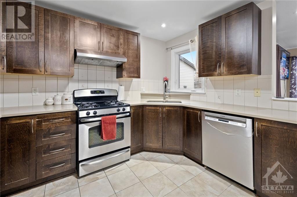 780 White Alder Avenue, Ottawa, Ontario  K1T 0G2 - Photo 5 - 1420071