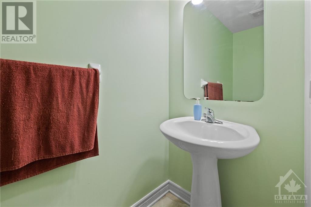 780 White Alder Avenue, Ottawa, Ontario  K1T 0G2 - Photo 8 - 1420071