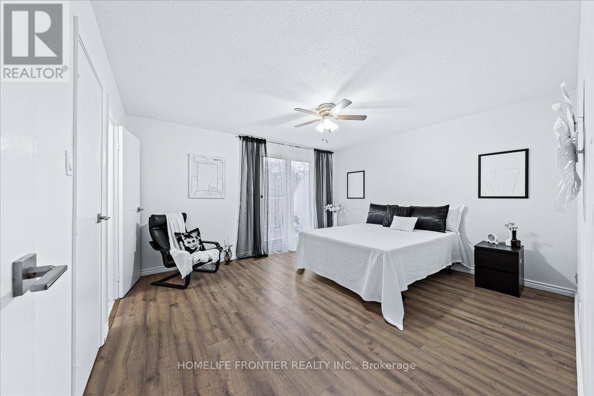 131 - 60 Hanson Road, Mississauga, Ontario  L5B 2P6 - Photo 21 - W10427651