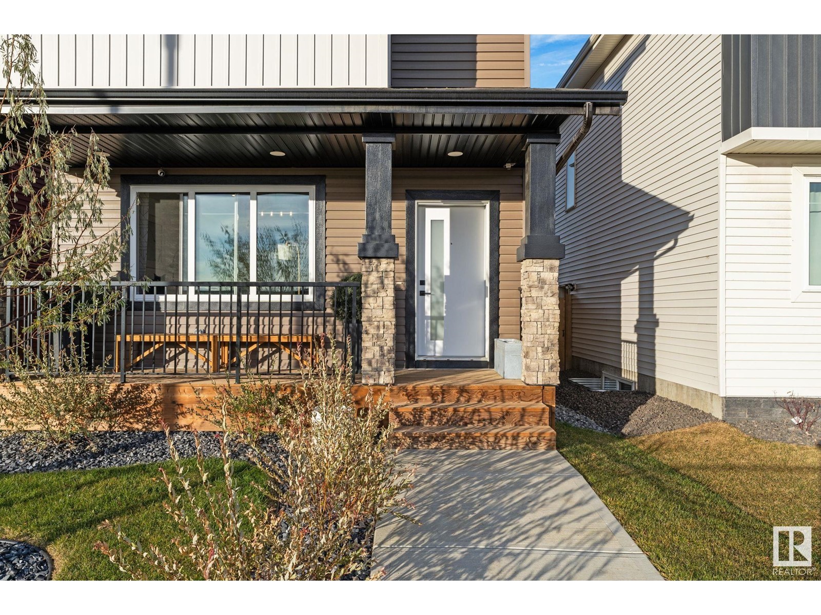 20513 99b Av Nw, Edmonton, Alberta  T5T 7N3 - Photo 4 - E4413550