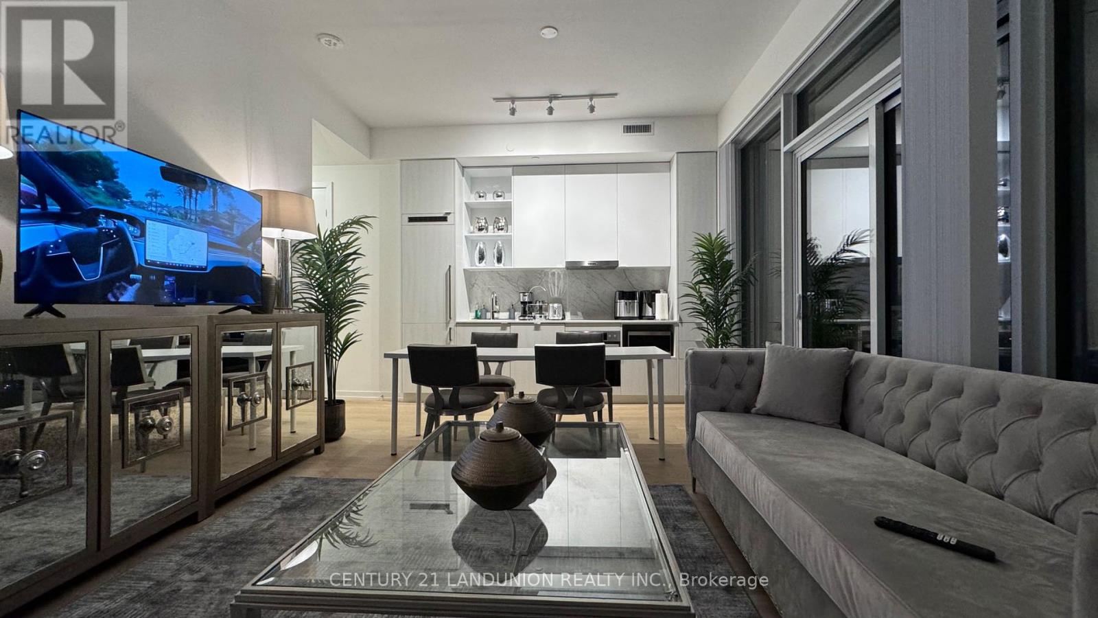 Ph206 - 138 Downes Street, Toronto, Ontario  M5E 0E4 - Photo 3 - C10427681