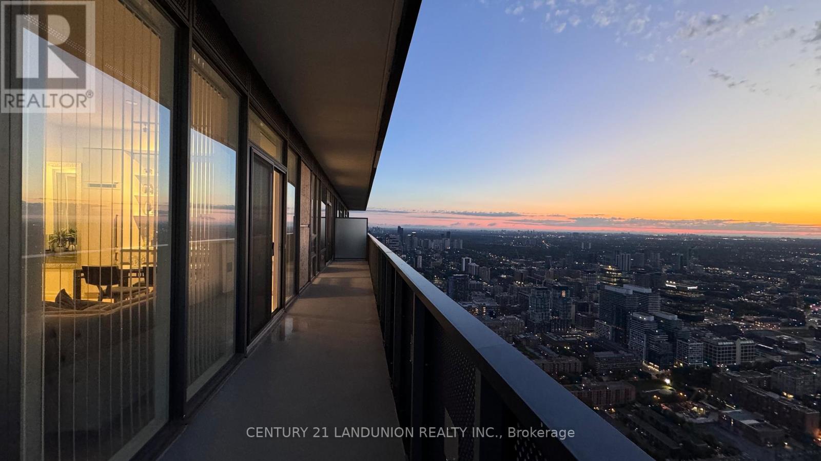 Ph206 - 138 Downes Street, Toronto, Ontario  M5E 0E4 - Photo 35 - C10427681