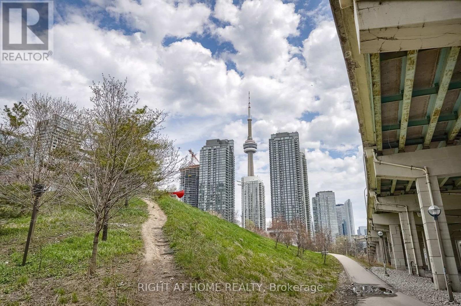 3811 - 75 Queens Wharf Road, Toronto, Ontario  M5V 0J8 - Photo 35 - C10427682