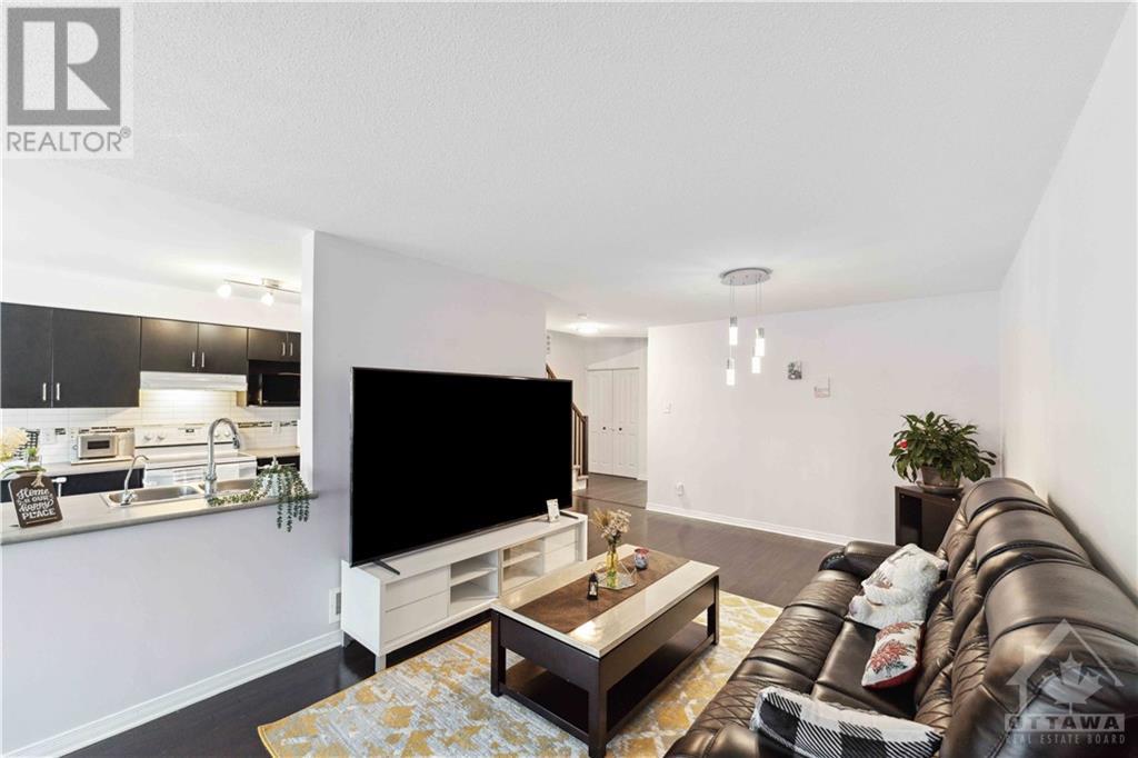 222 Kingswell Street, Ottawa, Ontario K1T 0L1 - Photo 4 - X10427725