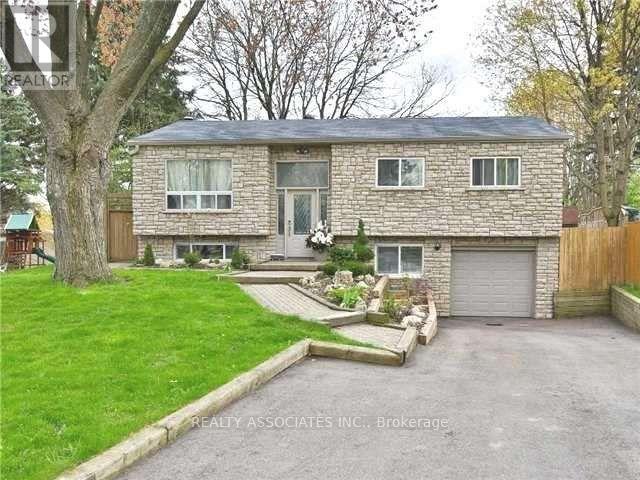 17 LAW CRESCENT S, richmond hill (north richvale), Ontario