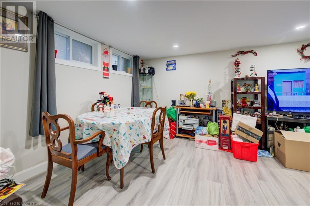 90 Clive Road Unit# Lower Level, Kitchener, Ontario  N2H 3N6 - Photo 3 - 40676587