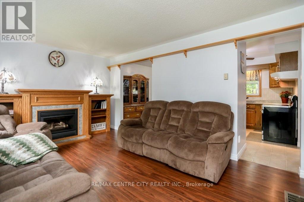 67 Farmington Avenue, Aylmer, Ontario  N5H 3E3 - Photo 6 - X9384690