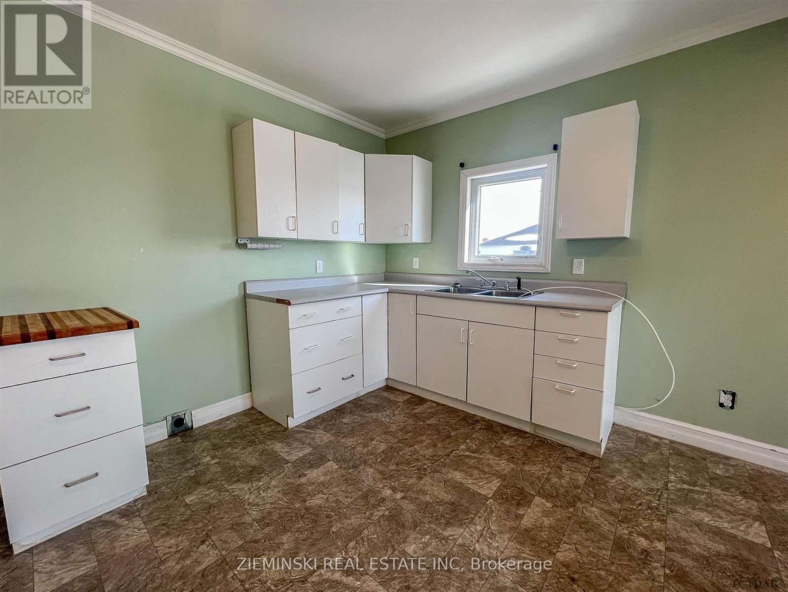 146 Main Street, Iroquois Falls, Ontario  P0K 1G0 - Photo 22 - T9275114