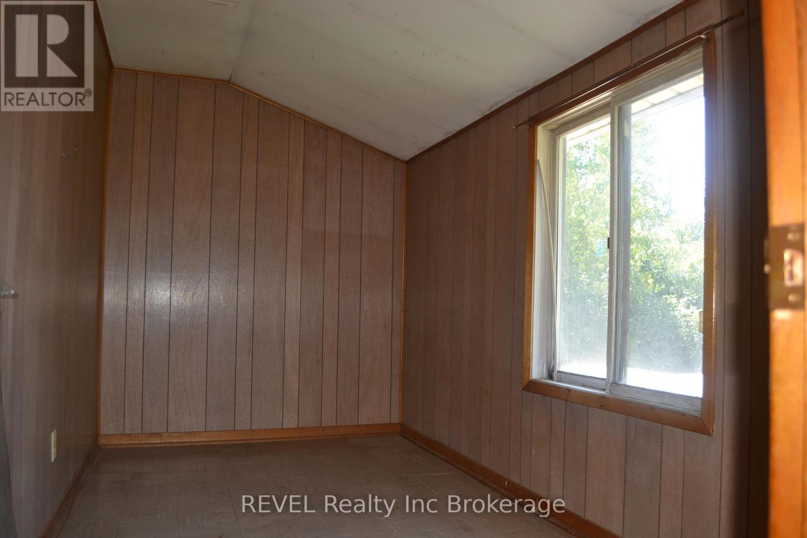 519 Buffalo Road, Fort Erie (Crescent Park), Ontario  L2A 5G7 - Photo 26 - X9230392