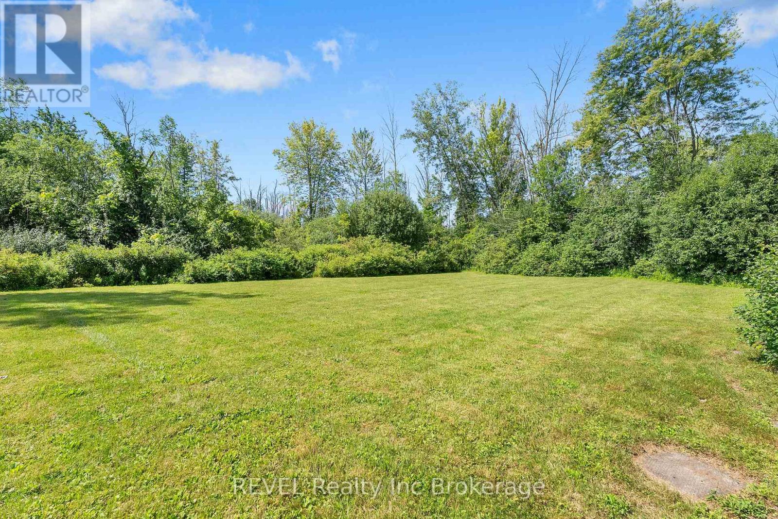 519 Buffalo Road, Fort Erie (Crescent Park), Ontario  L2A 5G7 - Photo 9 - X9230392