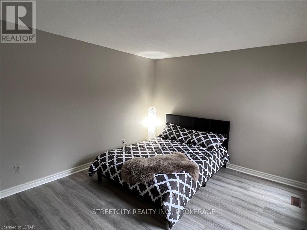 51 - 70 Sunnyside Drive, London, Ontario  N5X 3W5 - Photo 10 - X8098364