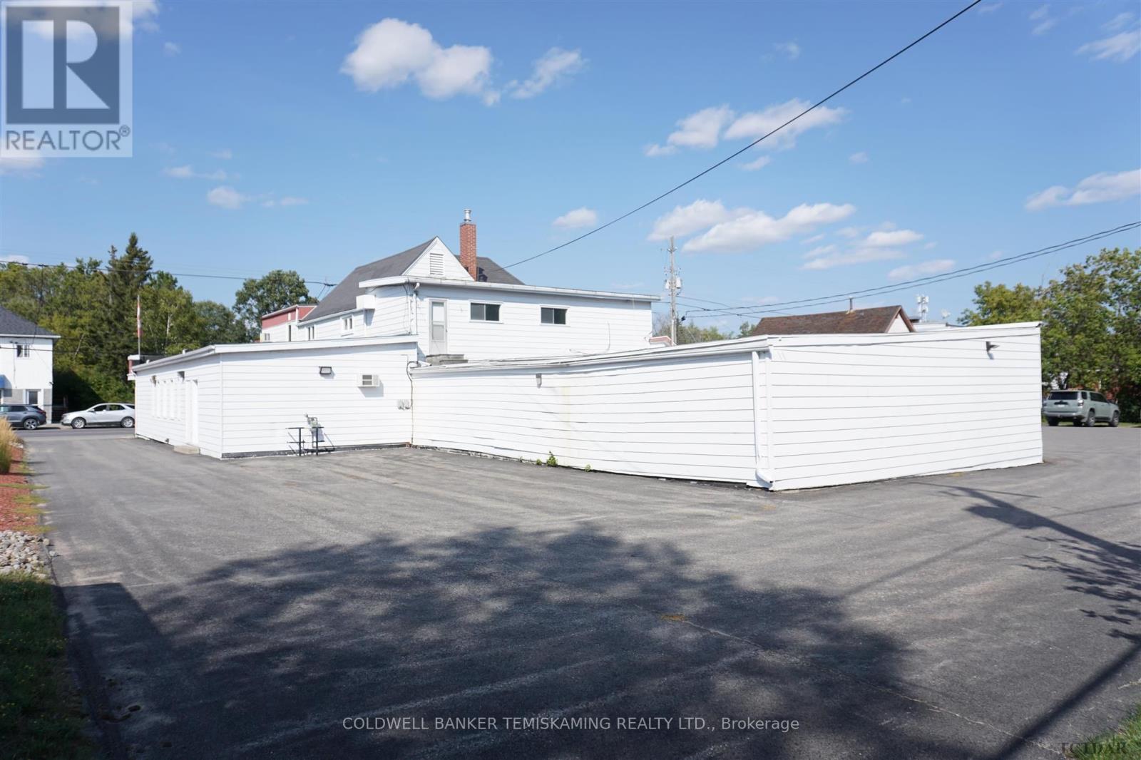 128 Whitewood Avenue W, Temiskaming Shores, Ontario  P0J 1P0 - Photo 5 - T9343015