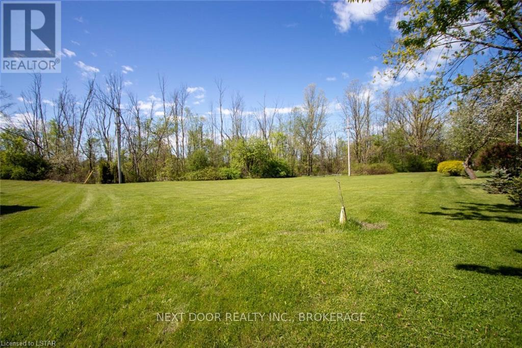 131 Sunningdale Place, South Huron, Ontario  N0M 1T0 - Photo 37 - X8382414