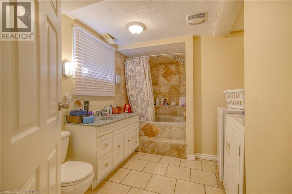 13 Brooklyne RoadCambridge, Ontario  N1R 1C4 - Photo 7 - 40677601