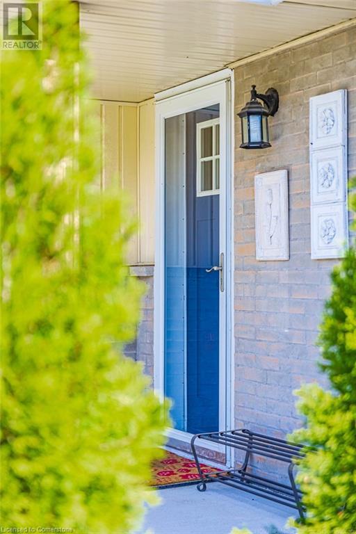 183 Sunnyridge Road, Ancaster, Ontario  L0R 1R0 - Photo 8 - 40667351