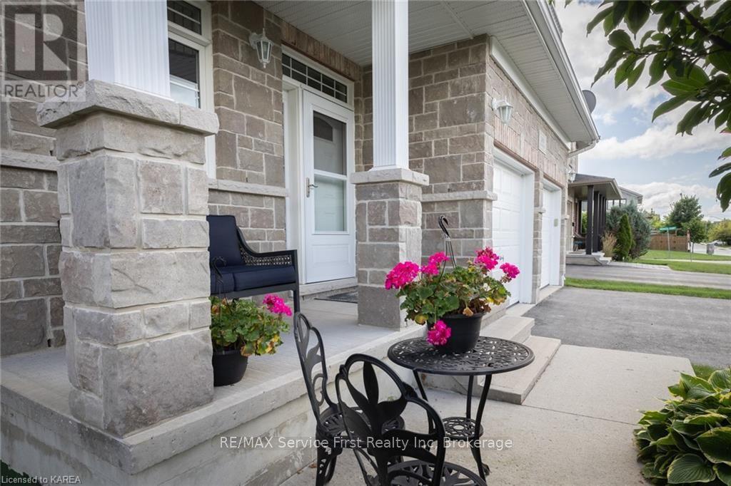 2630 Delmar Street, Kingston, Ontario  K7P 0J1 - Photo 3 - X9412133