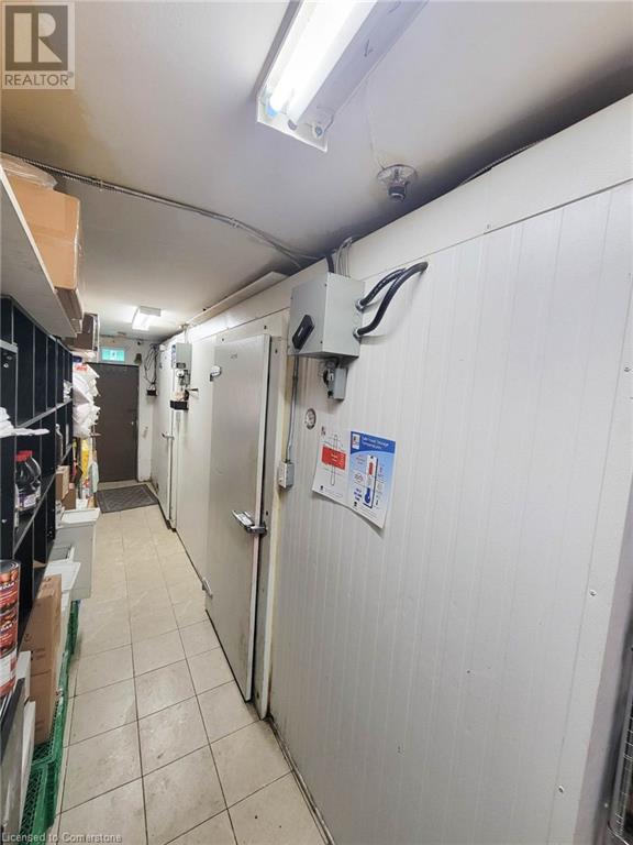 242 King Street W, Hamilton, Ontario  L8P 1A9 - Photo 29 - 40677838