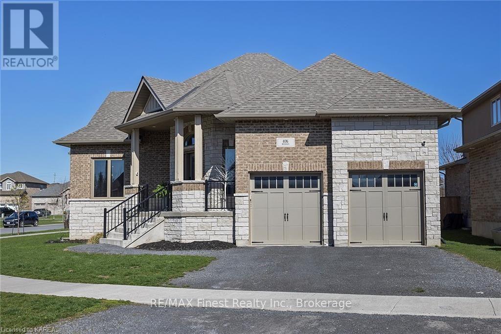 Property at 876 ROSHAN DRIVE image 3