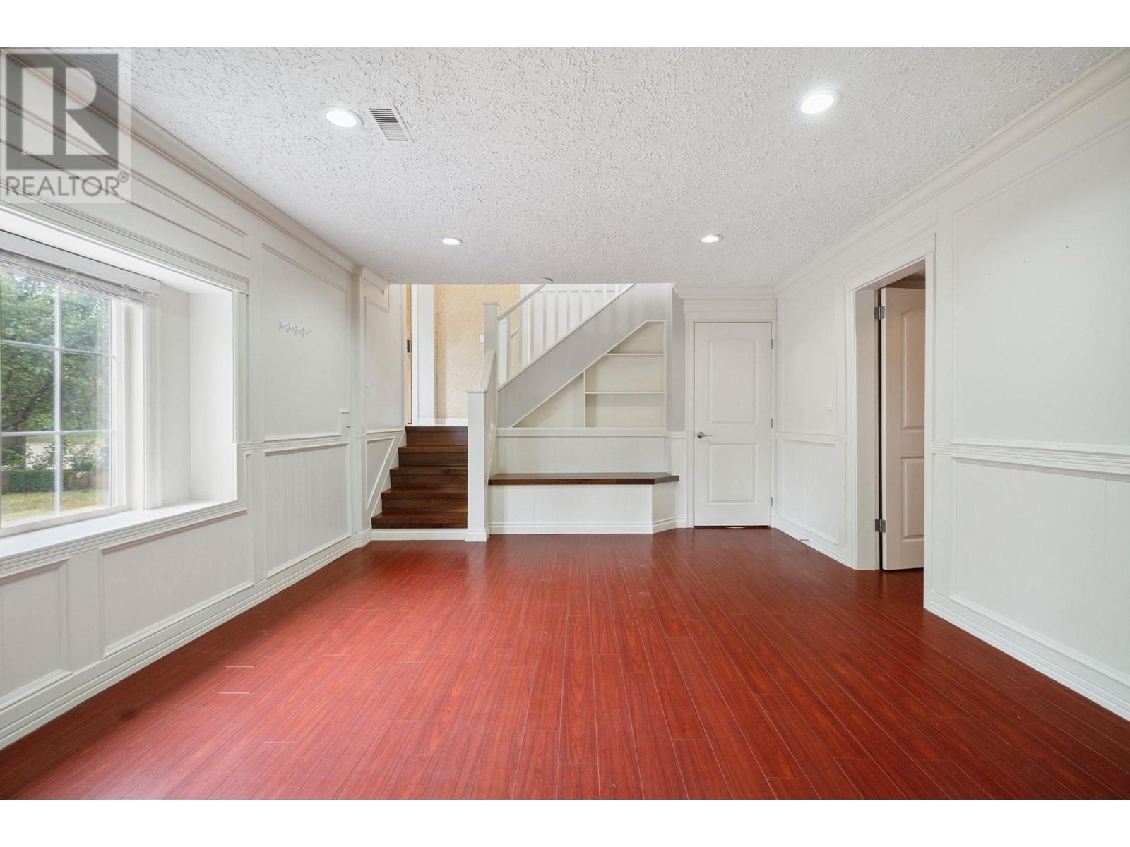 21717 123 Avenue, Maple Ridge, British Columbia  V2X 4C4 - Photo 18 - R2939375