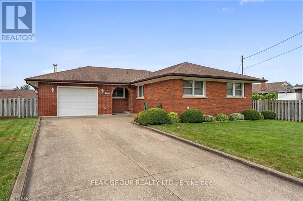 5966 Barton Crescent, Niagara Falls (211 - Cherrywood), Ontario  L2E 3B8 - Photo 1 - X9414665