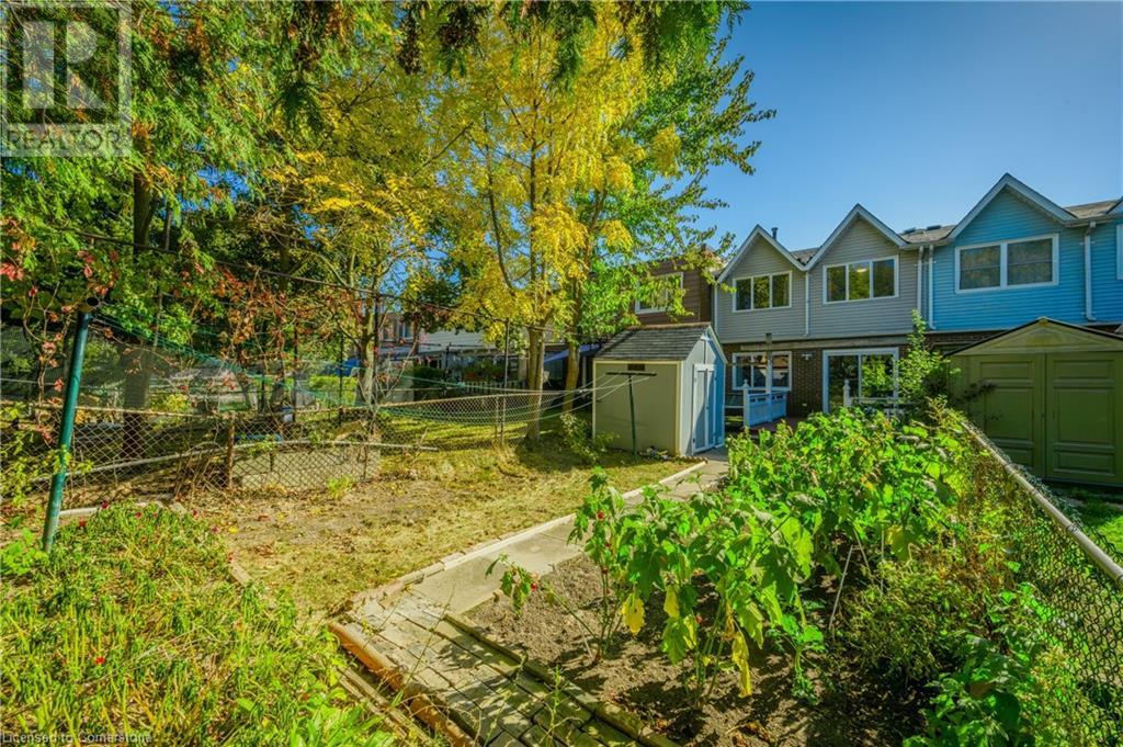 92 Charles Best Place, Kitchener, Ontario  N2M 5A3 - Photo 35 - 40657466