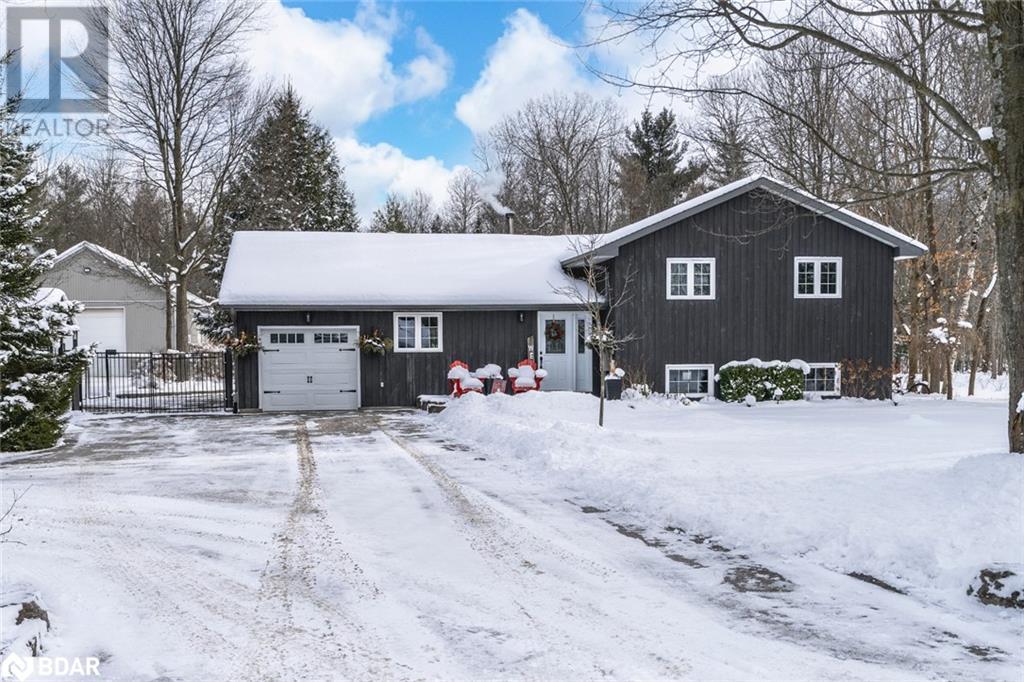 8071 4TH LINE, Angus, Ontario