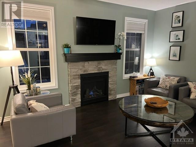 32 Solaris DriveOttawa, Ontario  K2M 0L6 - Photo 6 - X10428059
