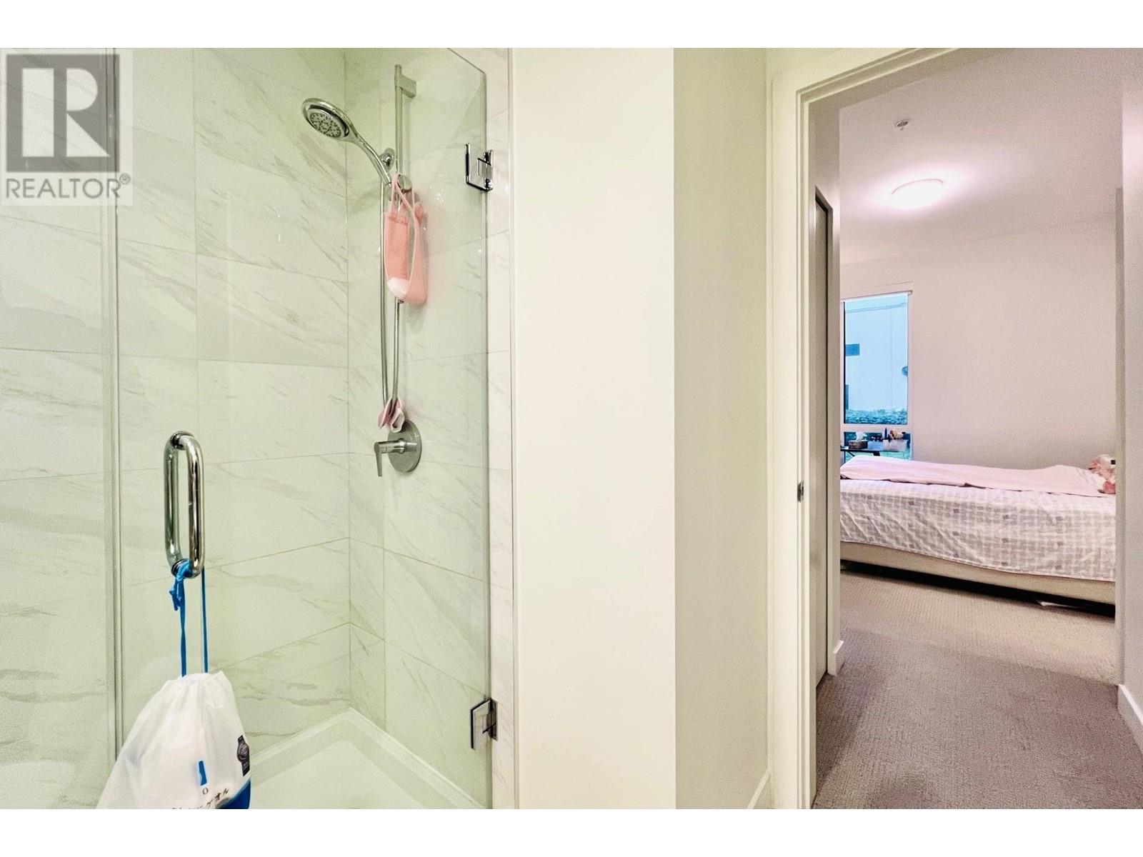 209 7588 16th Street, Burnaby, British Columbia  V3N 0H8 - Photo 15 - R2944107