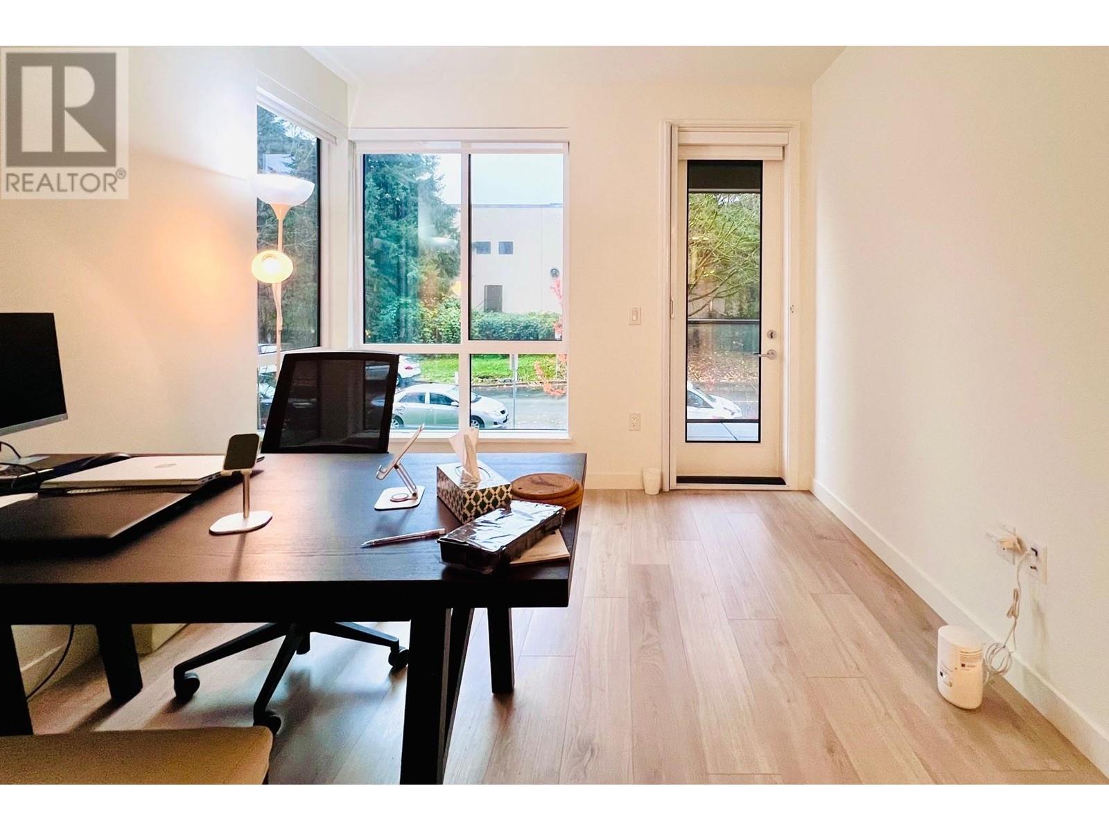 209 7588 16th Street, Burnaby, British Columbia  V3N 0H8 - Photo 11 - R2944107