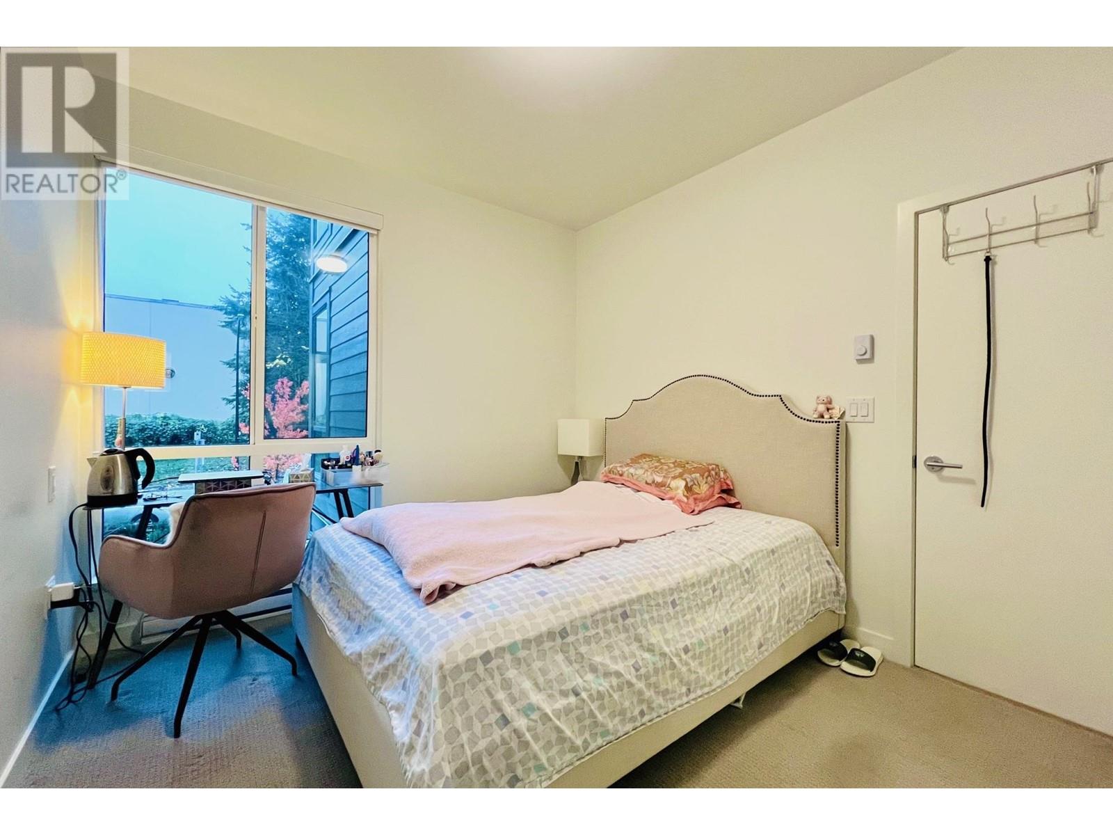 209 7588 16th Street, Burnaby, British Columbia  V3N 0H8 - Photo 13 - R2944107