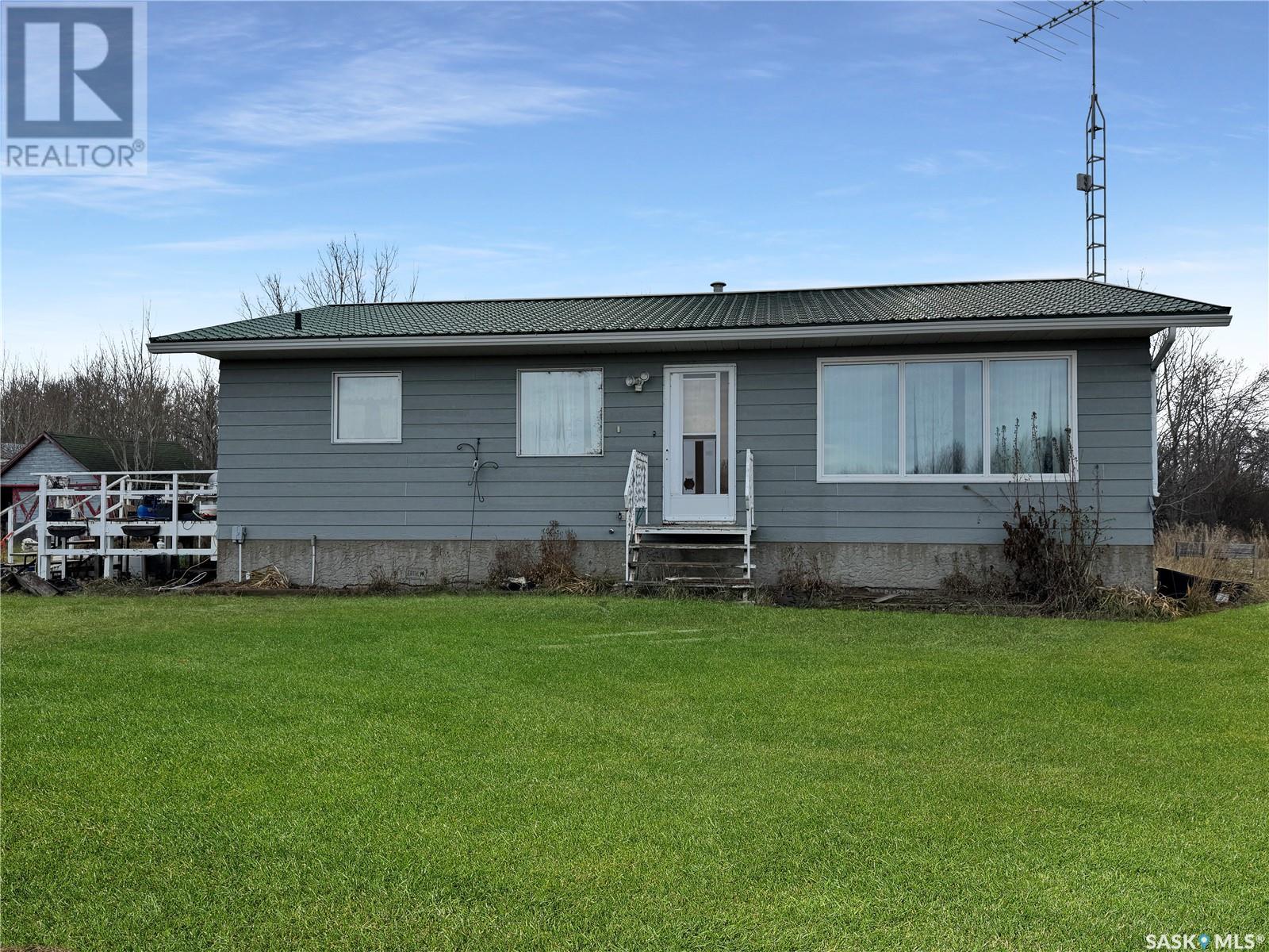 Stewart Acreage, Cut Knife Rm No. 439, Saskatchewan  S0M 0N0 - Photo 27 - SK987937