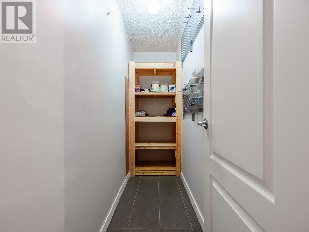 208 2004 Fullerton Avenue, North Vancouver, British Columbia  V7P 3G8 - Photo 12 - R2938131