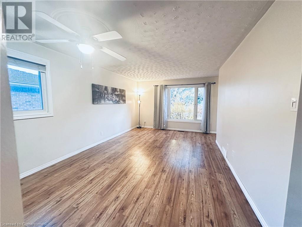60 Sandsprings Crescent Unit# Upper, Kitchener, Ontario  N2E 2A6 - Photo 8 - 40678483