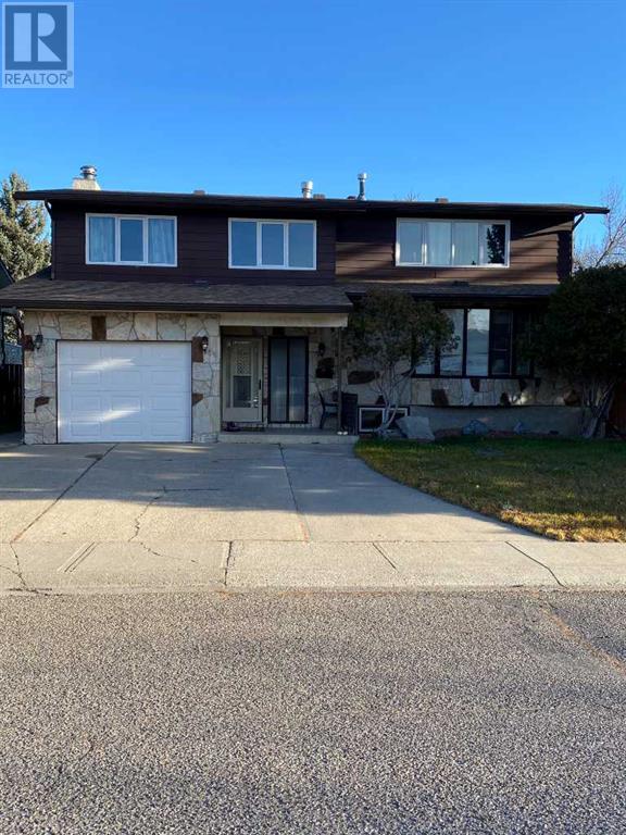 106 LAVAL Road W, lethbridge, Alberta