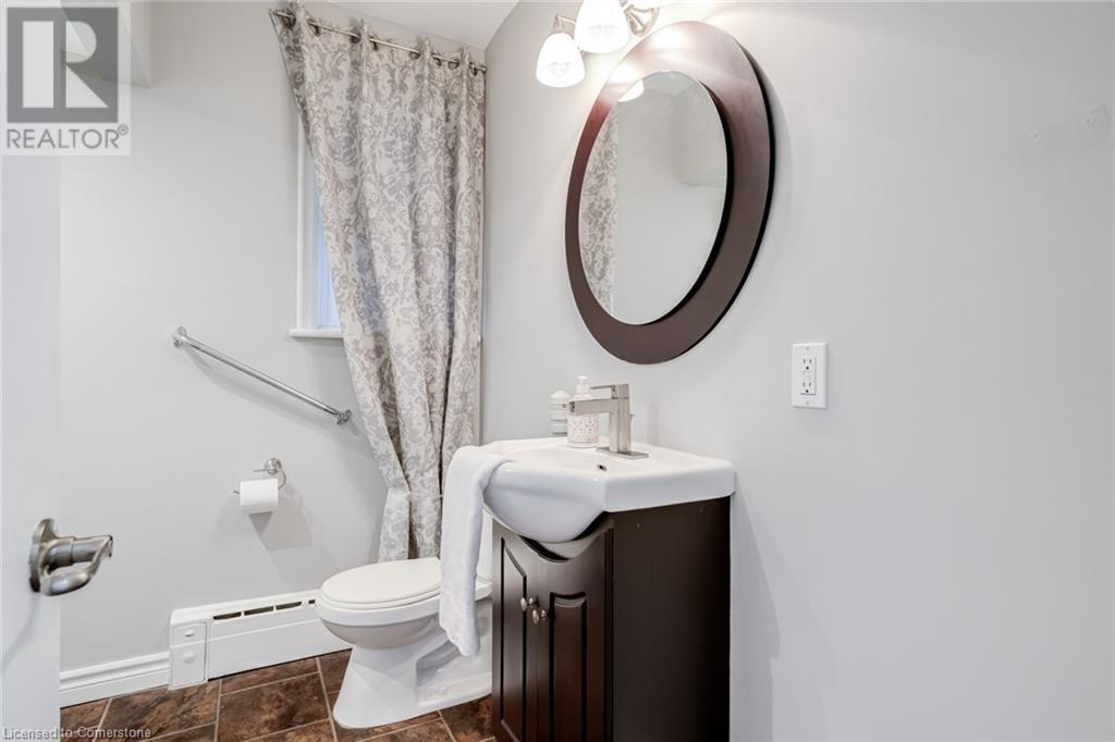 15 Empress Avenue, Hamilton, Ontario  L9A 1M1 - Photo 17 - 40678319
