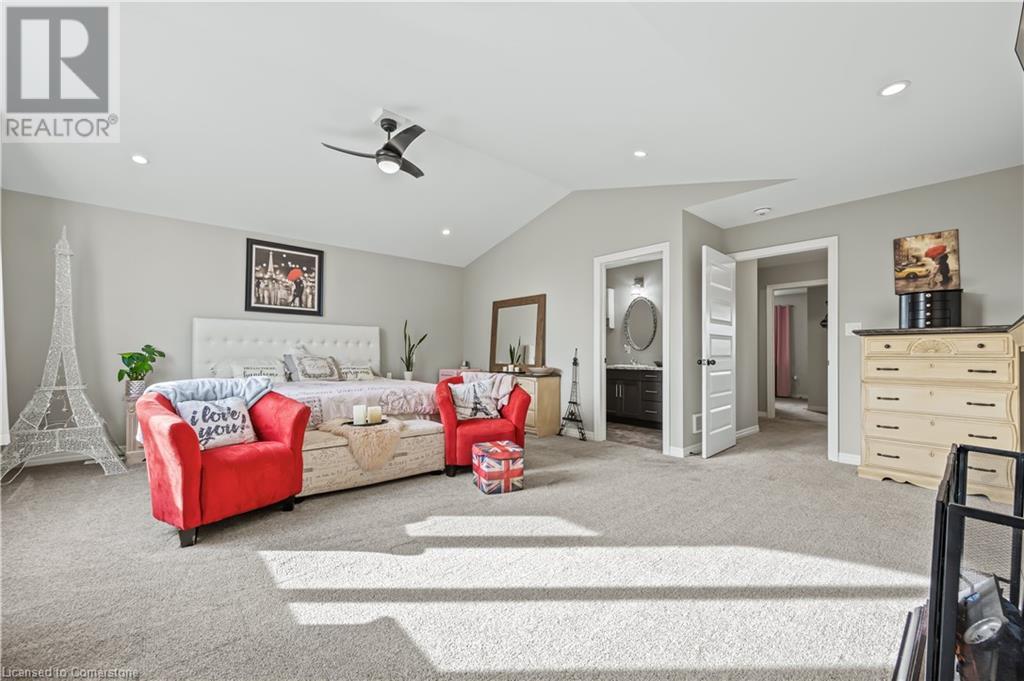 279 Oak Street, Lucan, Ontario  N0M 2J0 - Photo 17 - 40632846