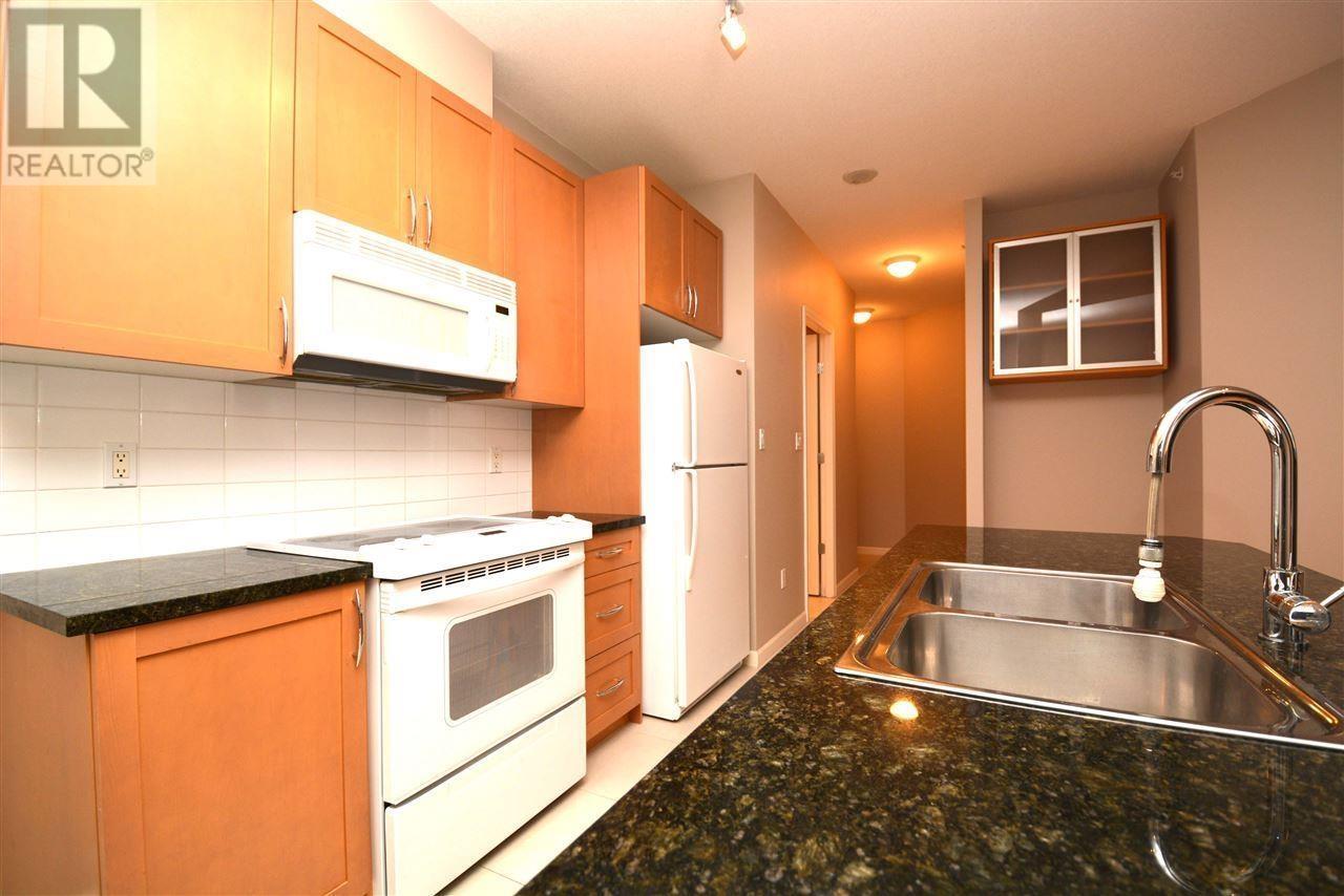 Listing Picture 11 of 16 : 605 6833 STATION HILL DRIVE, Burnaby / 本拿比 - 魯藝地產 Yvonne Lu Group - MLS Medallion Club Member