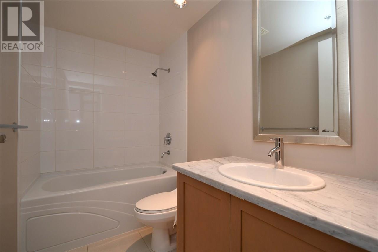 Listing Picture 10 of 16 : 605 6833 STATION HILL DRIVE, Burnaby / 本拿比 - 魯藝地產 Yvonne Lu Group - MLS Medallion Club Member