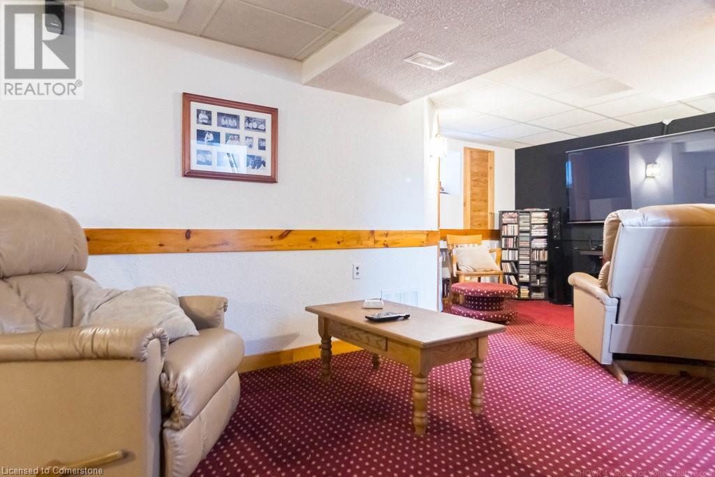 229 East 28th Street, Hamilton, Ontario  L8V 3H9 - Photo 17 - XH4199717